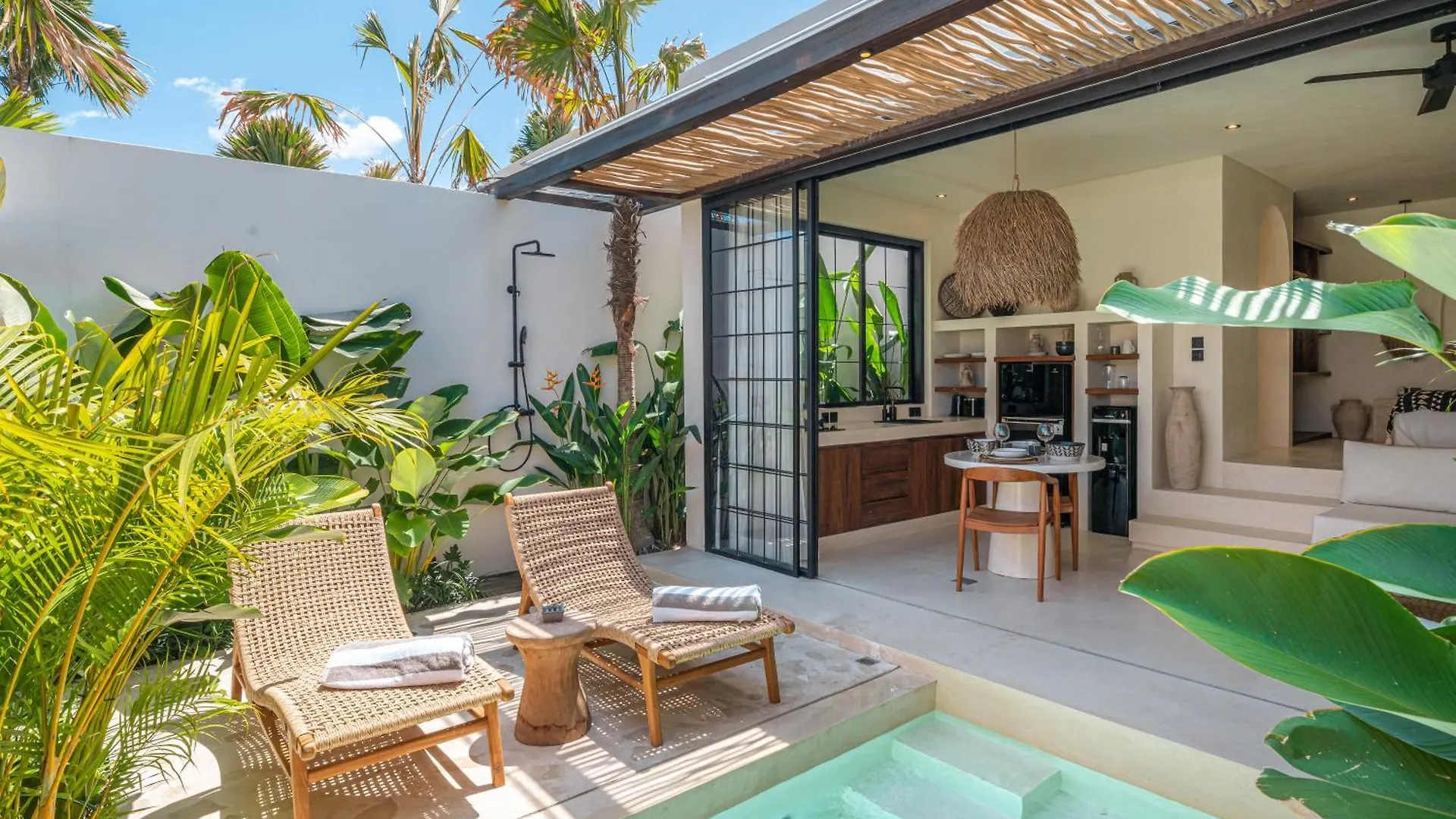 Casa Vera - Delightful 1-Bedroom Villas In The Heart Of Umalas Canggu Indonesië