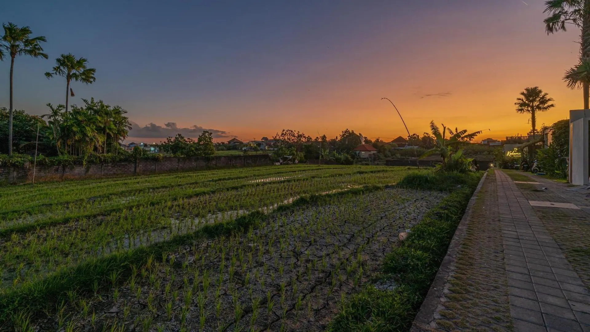 Casa Vera - Delightful 1-Bedroom Villas In The Heart Of Umalas Canggu 0*,