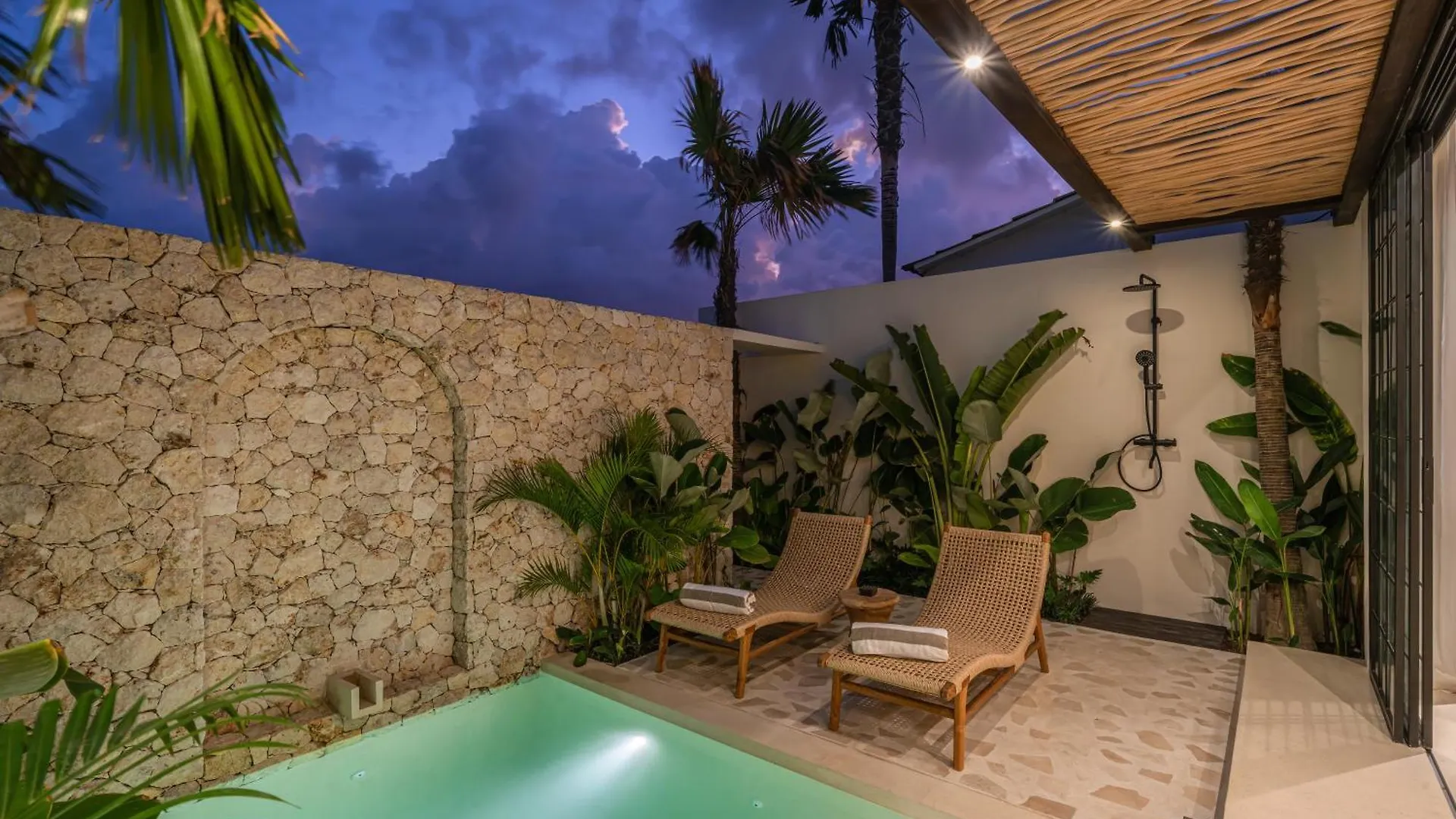Casa Vera - Delightful 1-Bedroom Villas In The Heart Of Umalas Canggu