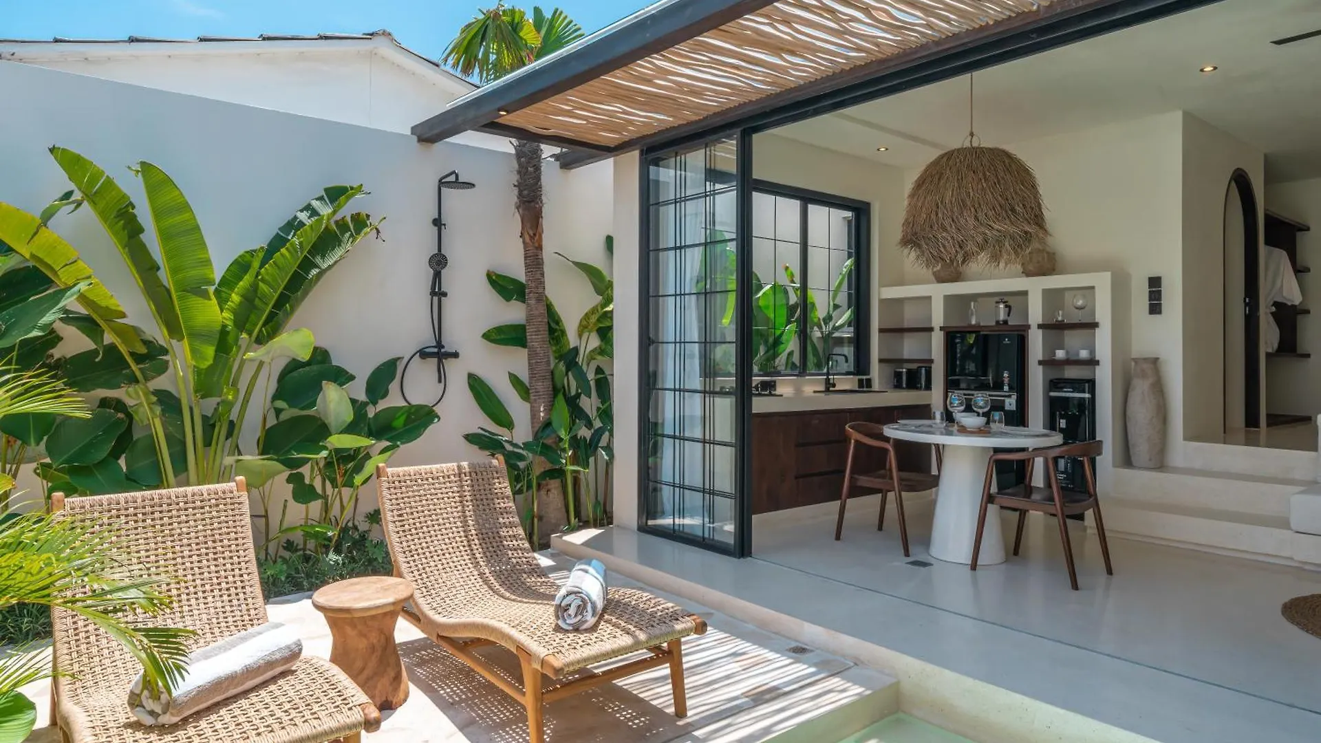 Casa Vera - Delightful 1-Bedroom Villas In The Heart Of Umalas Canggu